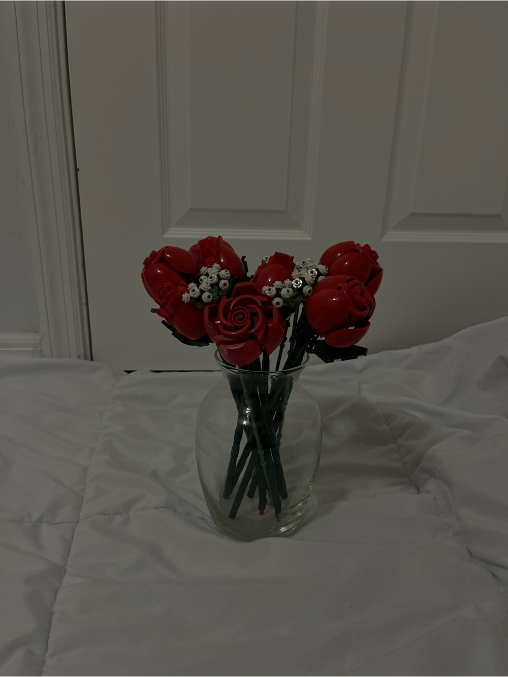 Lego red roses already built comes with vase